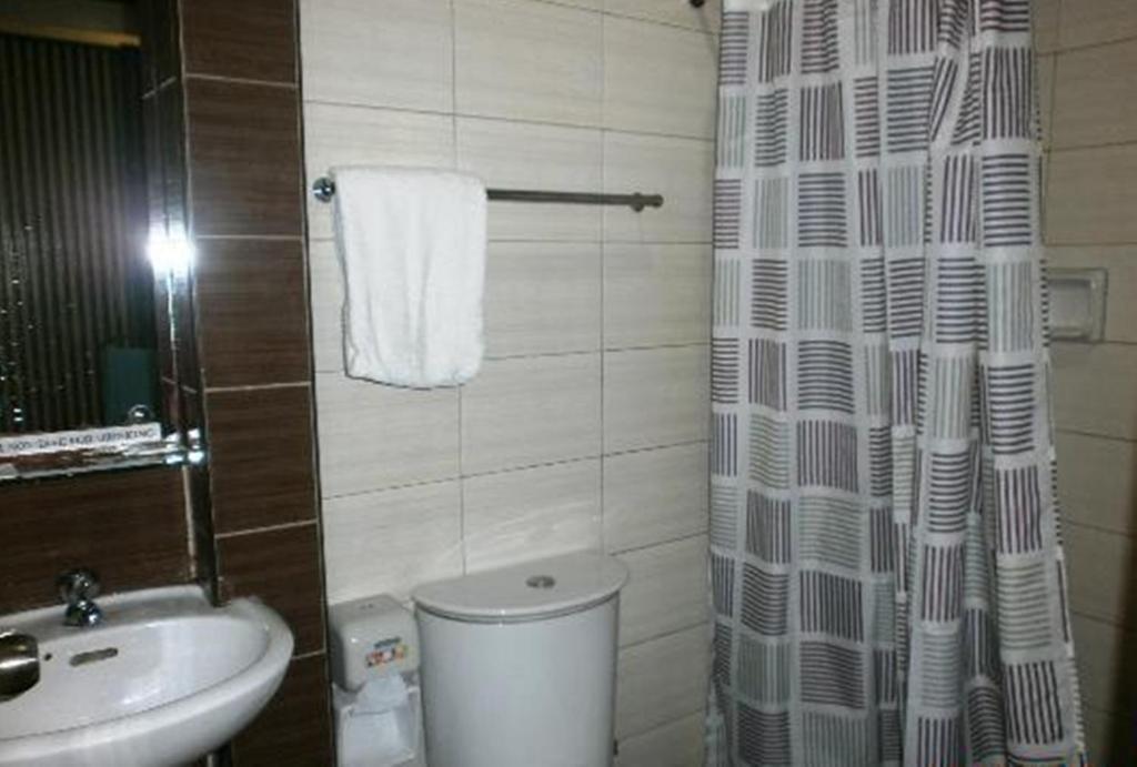 Riverside Inn Babuy Habitación foto