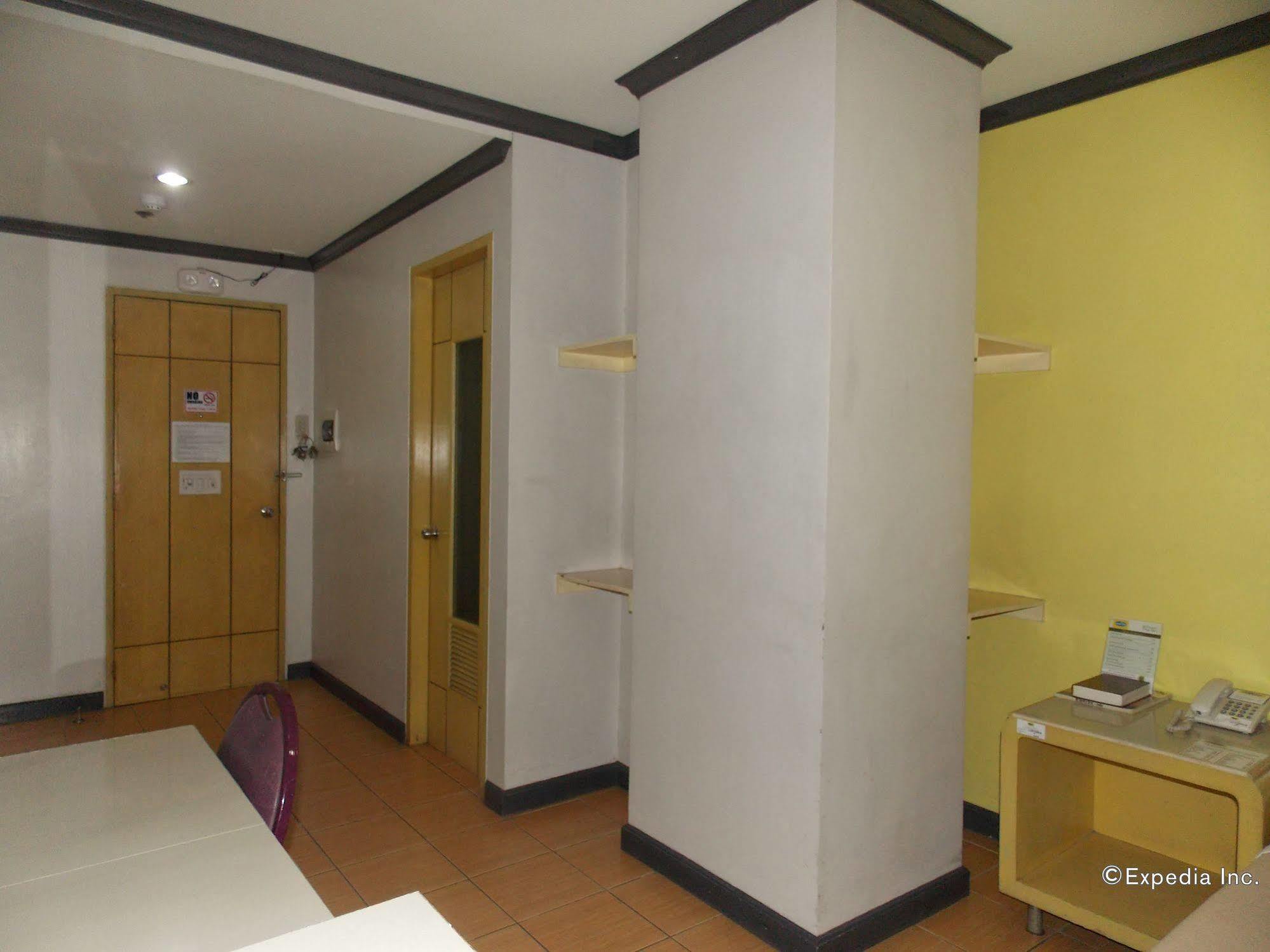 Riverside Inn Babuy Exterior foto