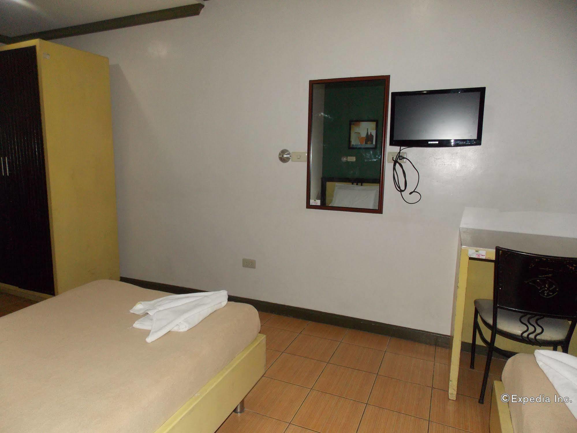 Riverside Inn Babuy Exterior foto